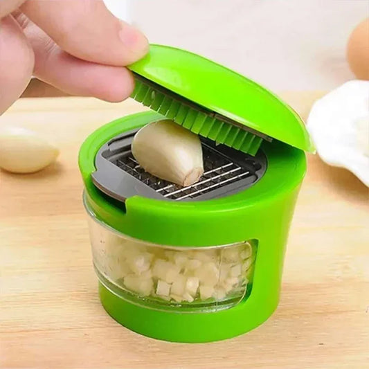 Compact Garlic Chopper